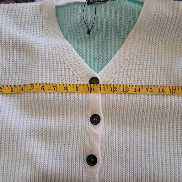 NWOT BooHoo Brand Green White Color Block Cardigan Sweater MED. - Picture 13 of 13